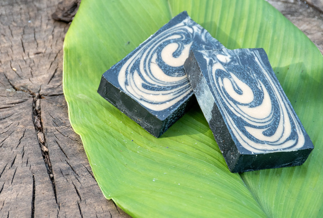Savon Charbon actif argile blanche